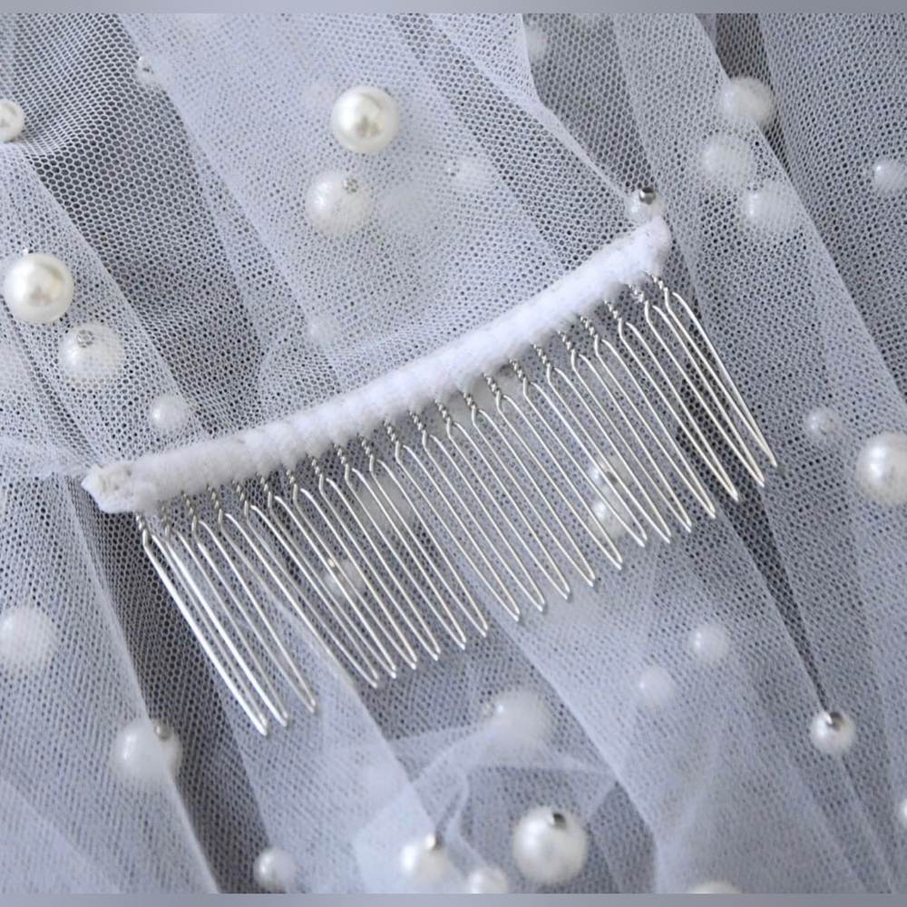 Cathedral Pearl Veil - Picture 9 of 10